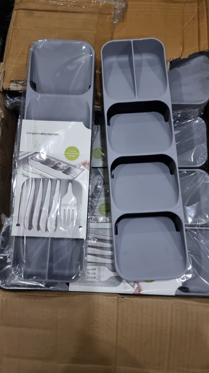 Cutlery organizer