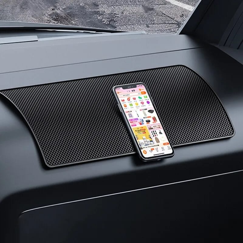 Car dashboard mat