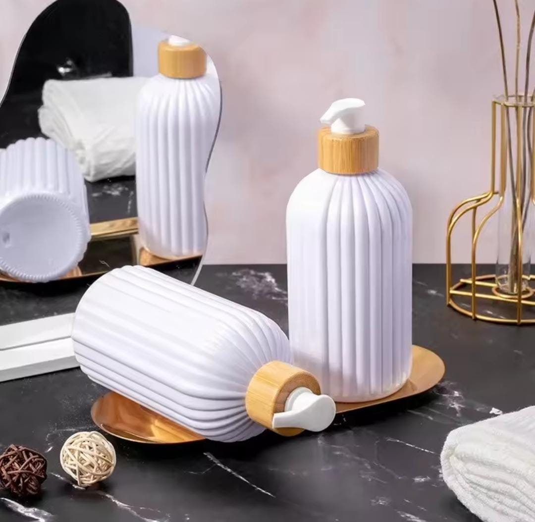 Lotion dispenser bottles