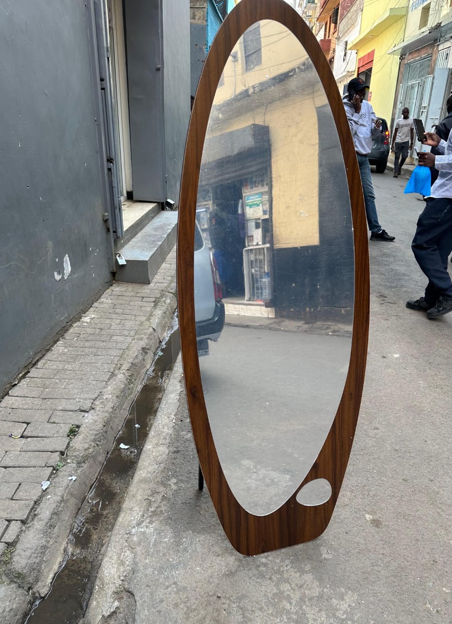 Unbreakable mirror