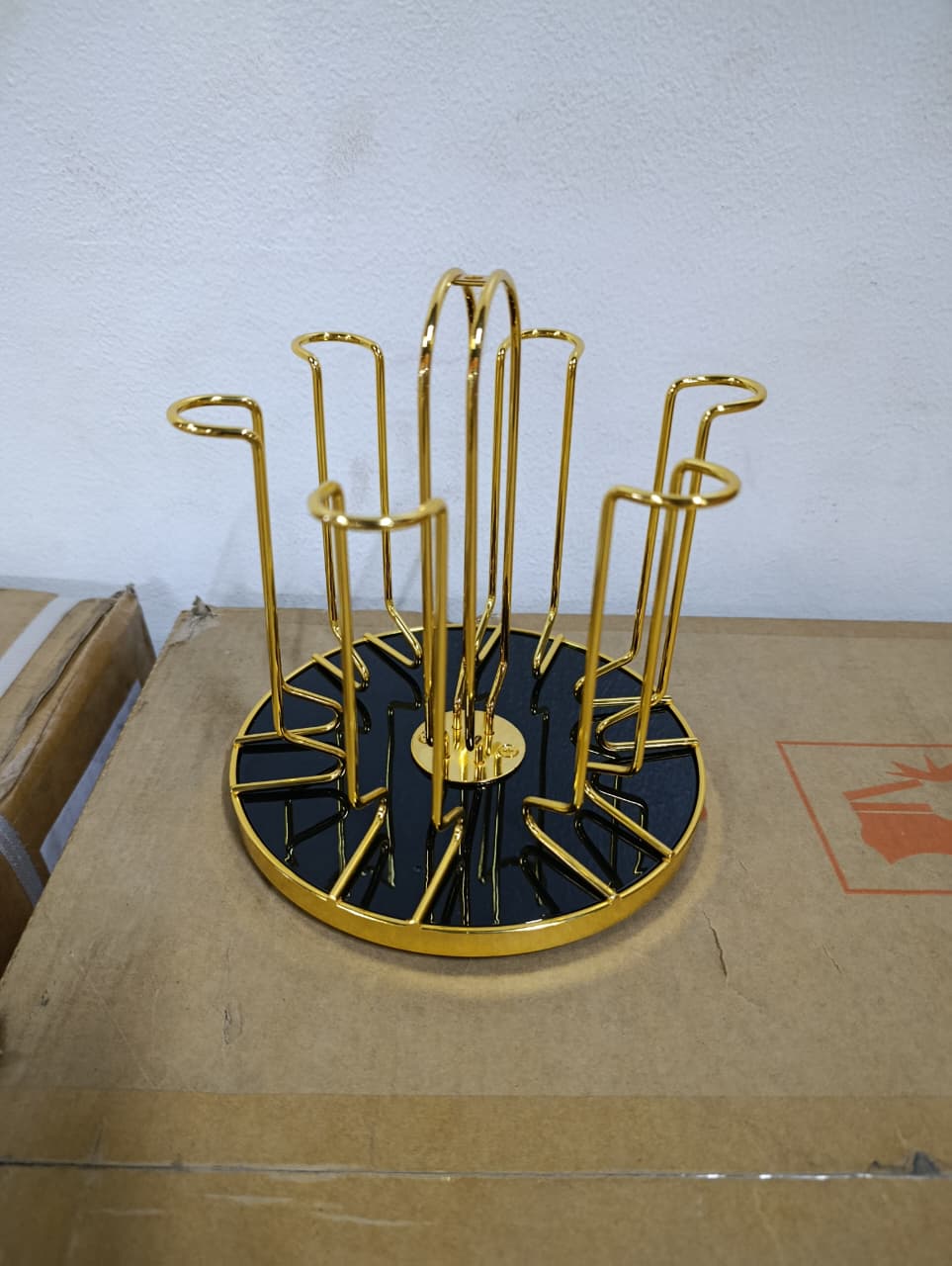 Rotatable Glass Holder Rack