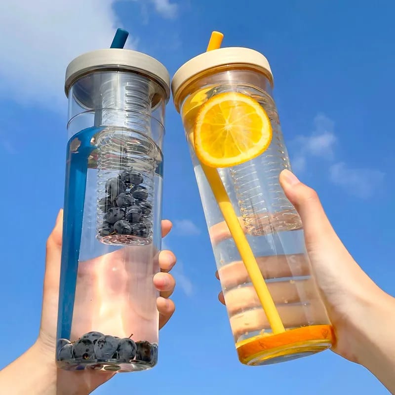 Cute Water Bottle With Foldable Straw 700ML