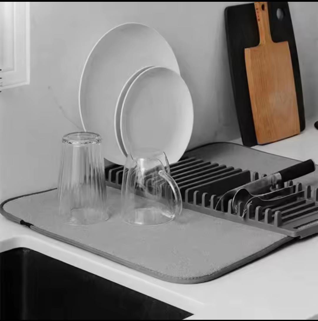 Foldable kitchen drying mat