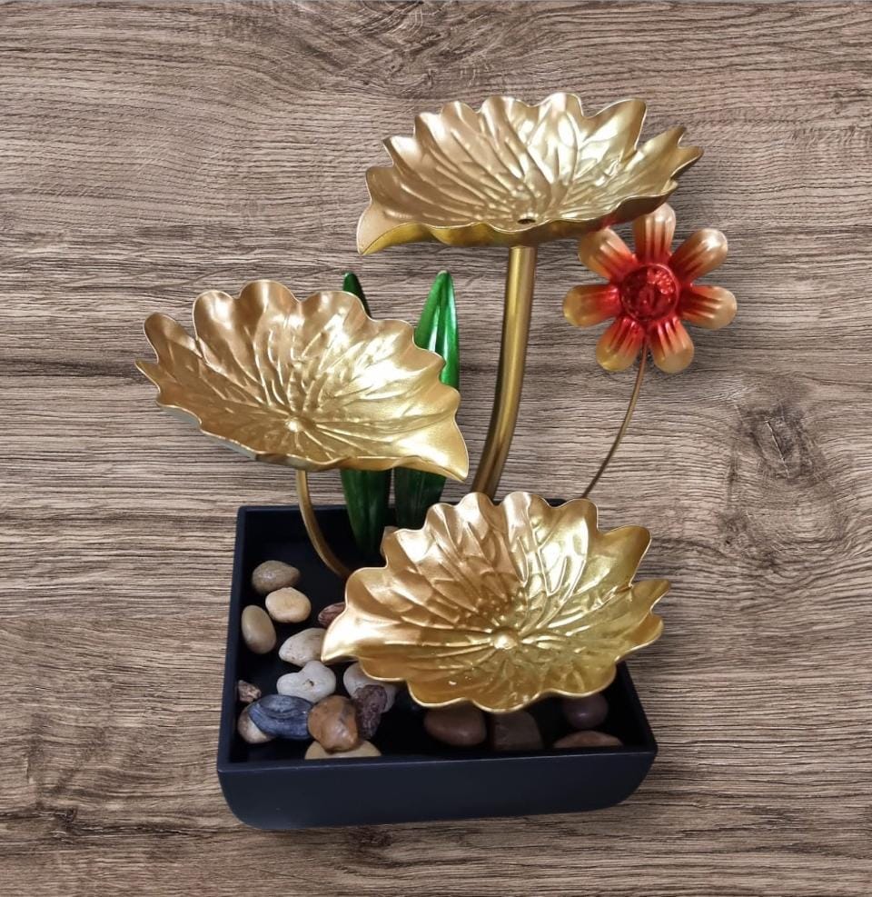 Electric table top mini water fountain