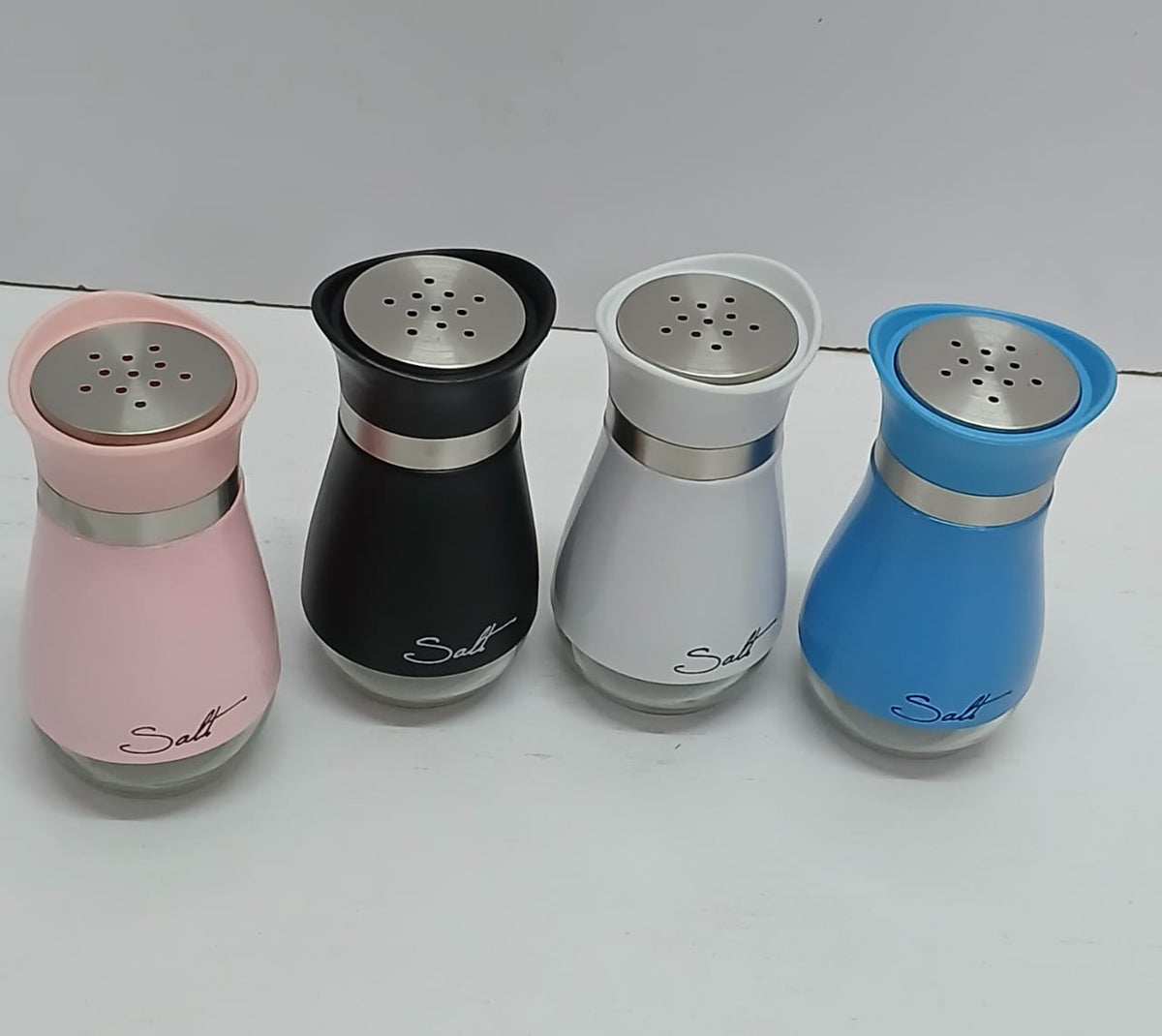 Salt shaker