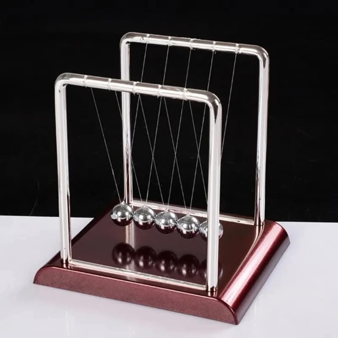 Newtons pendulum cradle balance steel balls