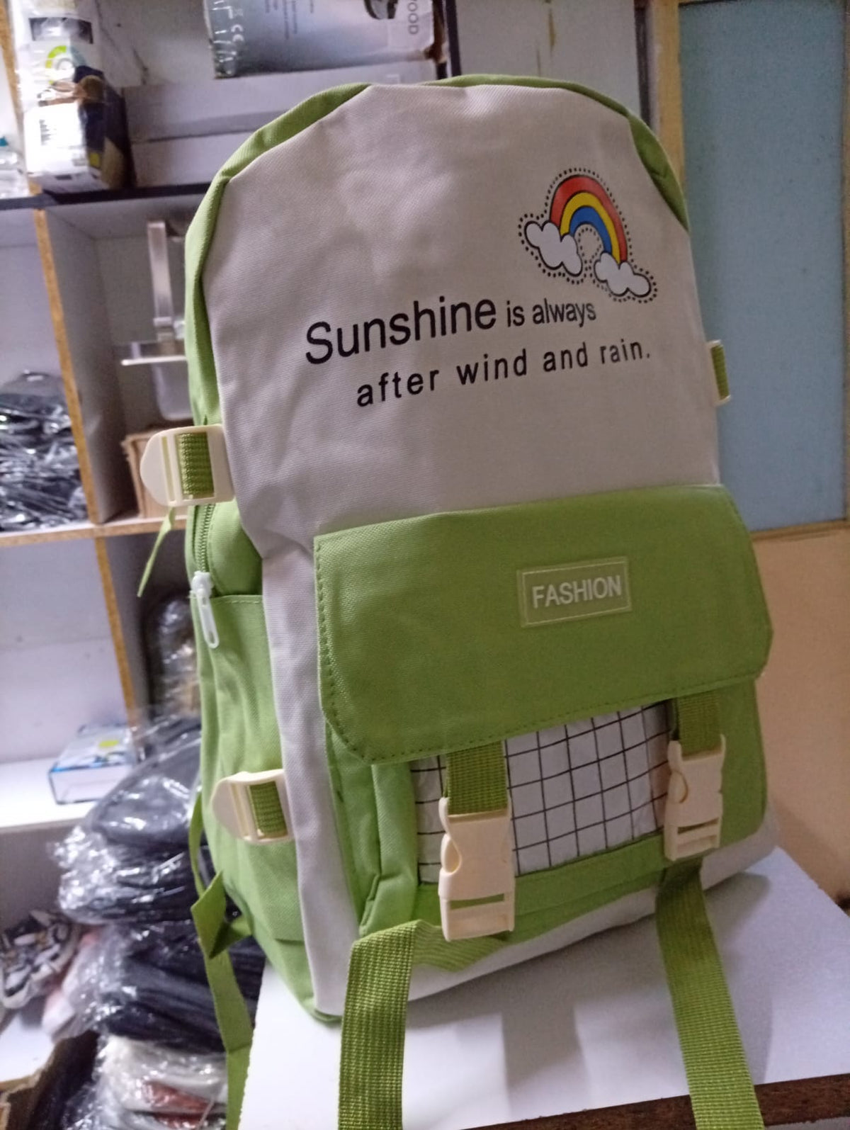specious back bag